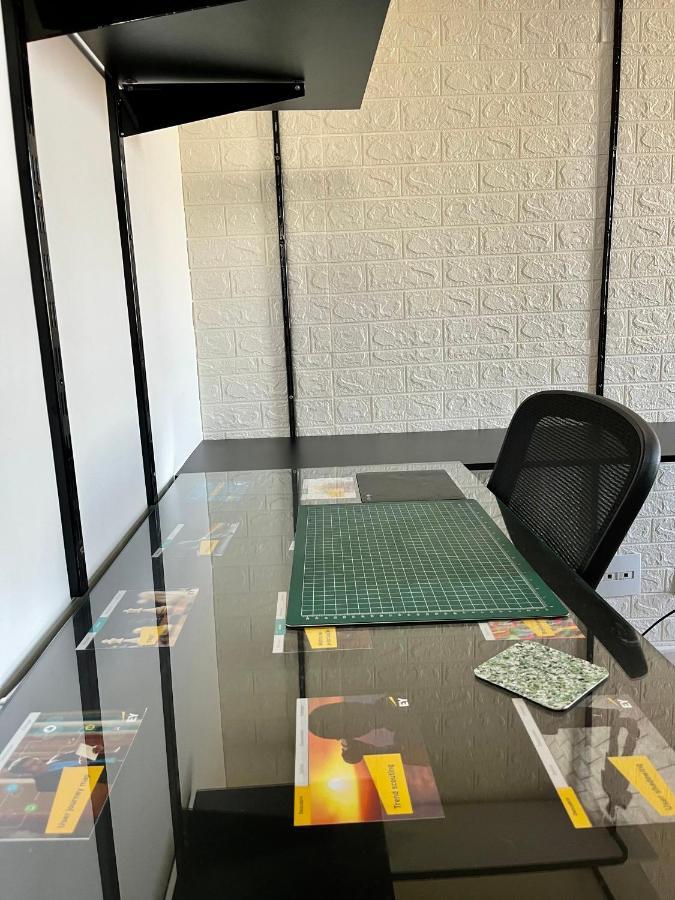 Homestay Quarto E Banheiro Privativos, Em Apto Com O Host A 5 Min Ape Do Aero Congonhas Sao Paulo